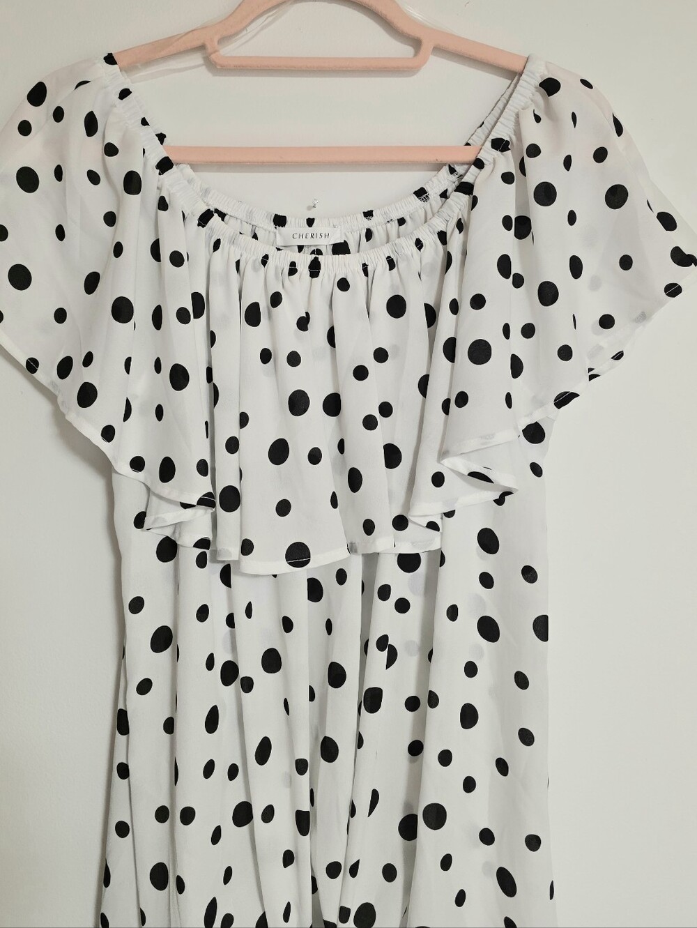 Cherish Polka Dot Off The Shoulder Top Ruffle Flutter Neckline Front Tie Medium - Picture 4 of 9